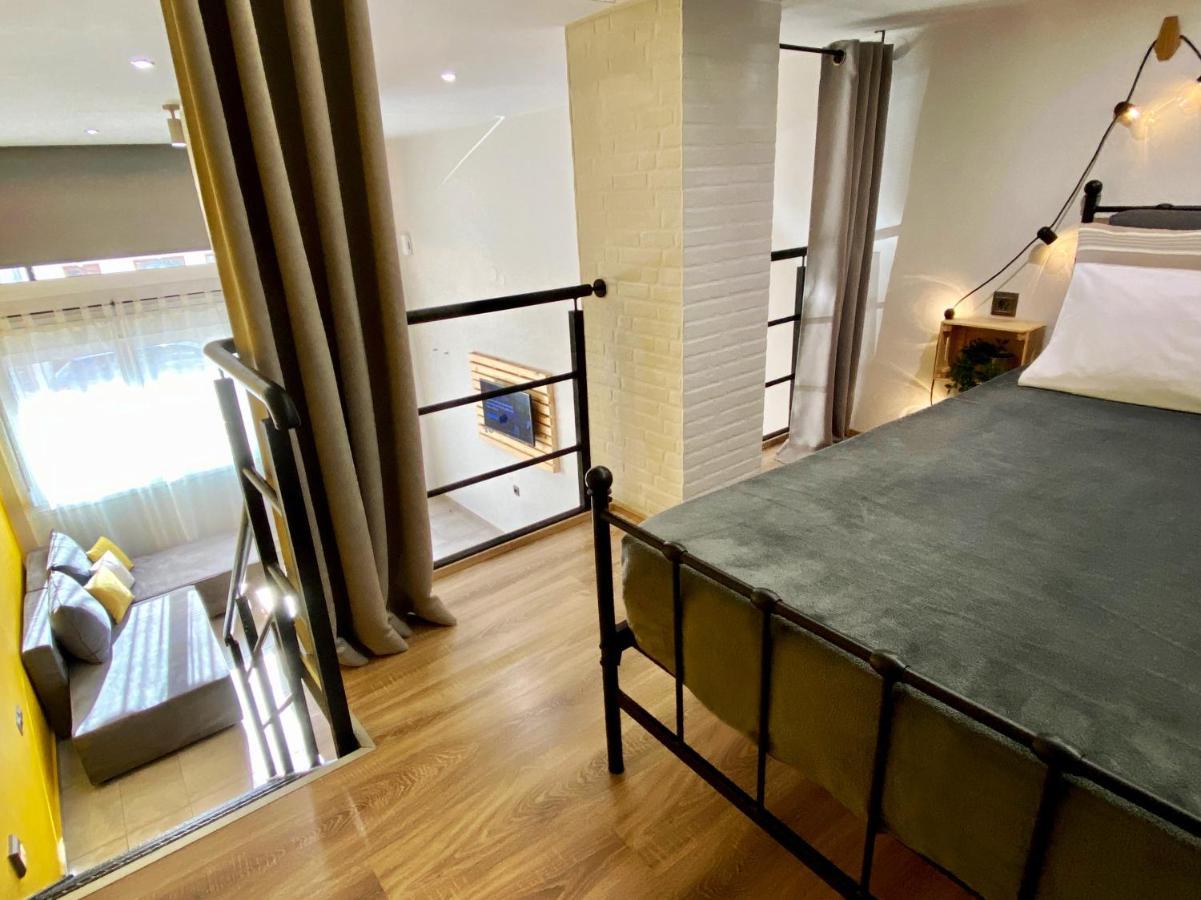 Апартаменты 48 Downtown Lofts Неа-Перамос Экстерьер фото