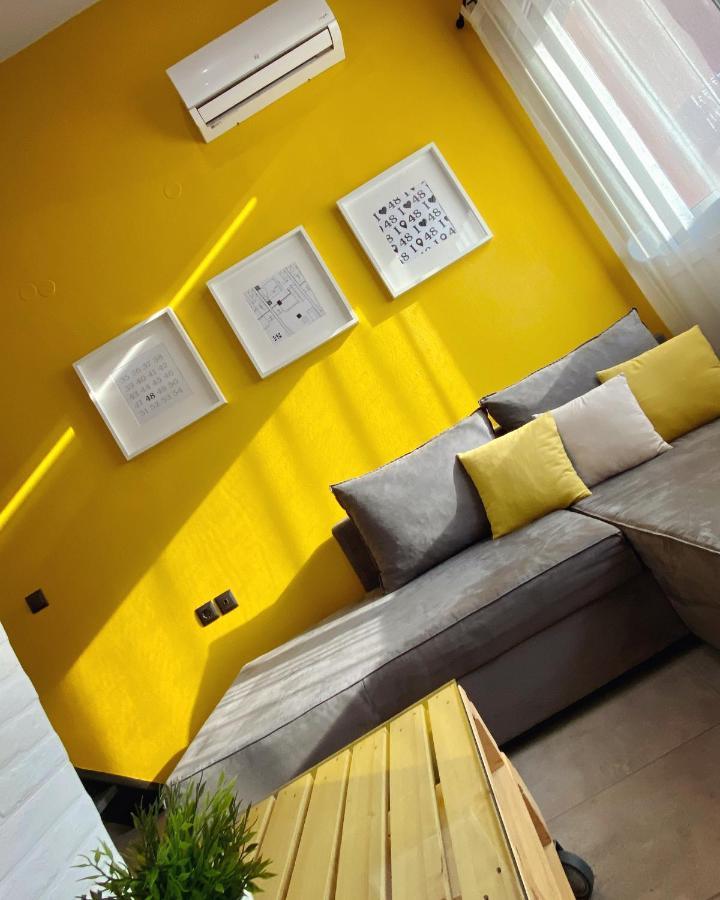 Апартаменты 48 Downtown Lofts Неа-Перамос Экстерьер фото