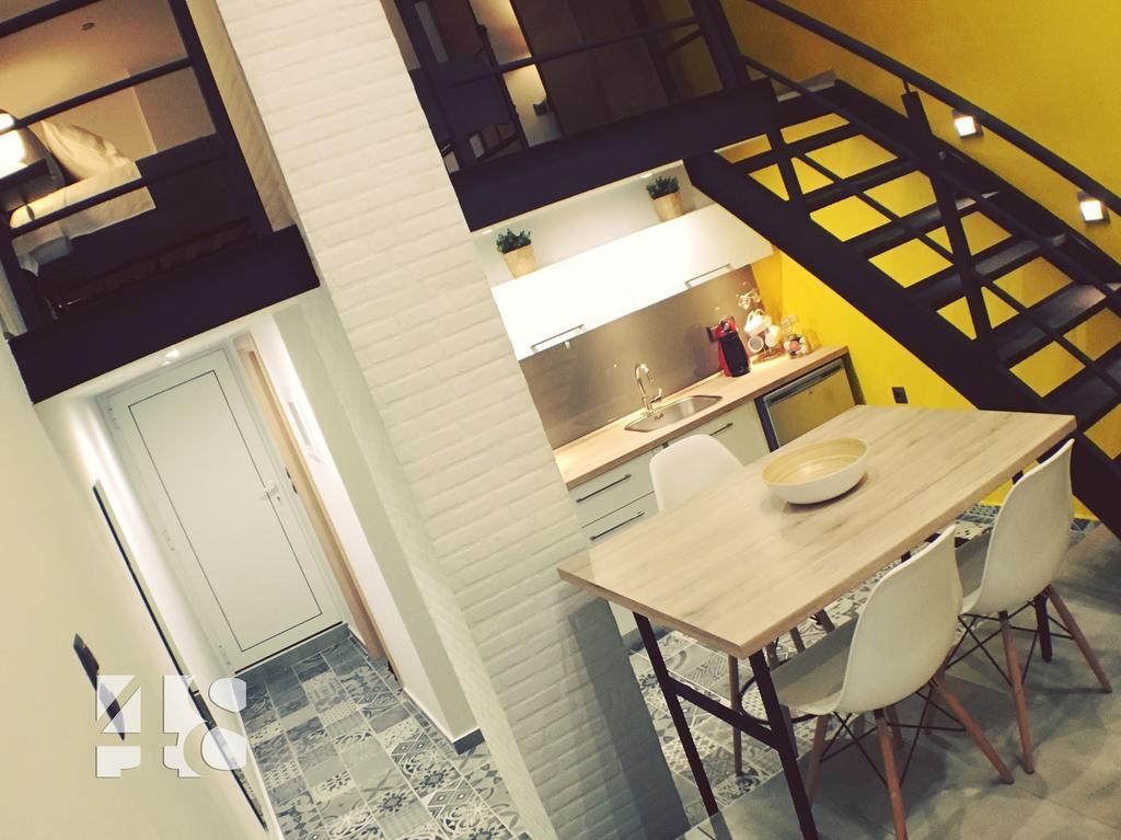 Апартаменты 48 Downtown Lofts Неа-Перамос Экстерьер фото